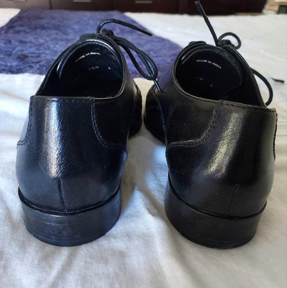 EUC Cole Haan woven oxfords, 7.5 C width - Picture 4 of 8